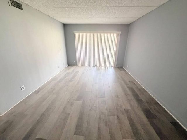 1501 CRESCENT Circle C19, Lake Park, FL 33403