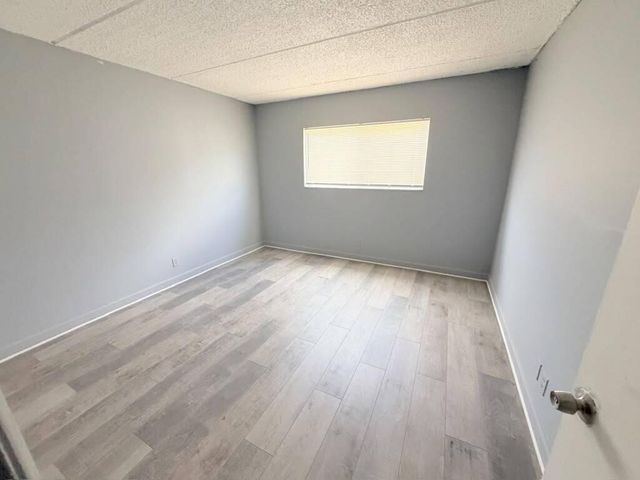 1501 CRESCENT Circle C19, Lake Park, FL 33403