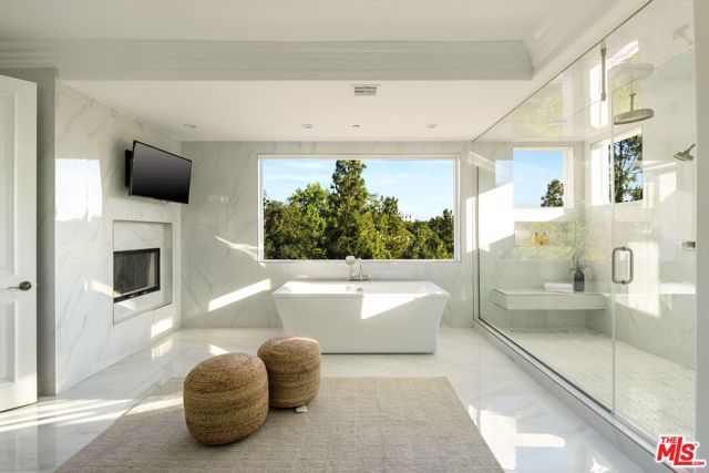 11730 Stonehenge Lane, Los Angeles, CA 90077