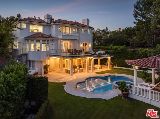 11730 Stonehenge Lane, Los Angeles, CA 90077
