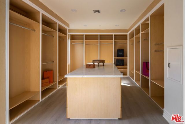 11730 Stonehenge Lane, Los Angeles, CA 90077