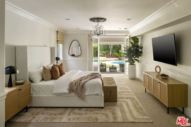 11730 Stonehenge Lane, Los Angeles, CA 90077