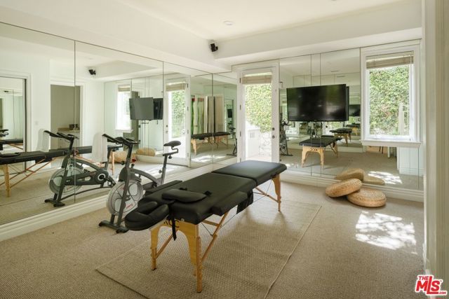11730 Stonehenge Lane, Los Angeles, CA 90077