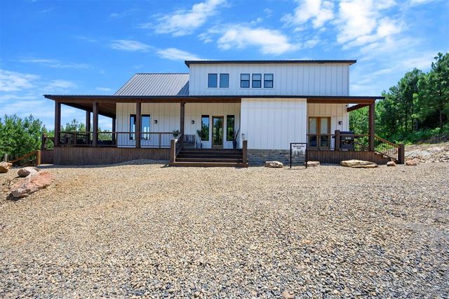 32 Scarlet Oak Trail, Broken Bow, OK 74728