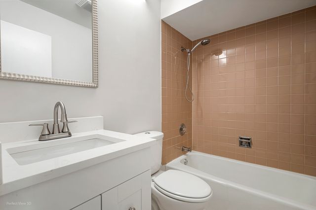 19215 Elm Drive 19215, Country Club Hills, IL 60478