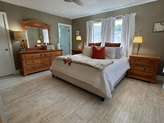 423 Beacon Street, Tequesta, FL 33469