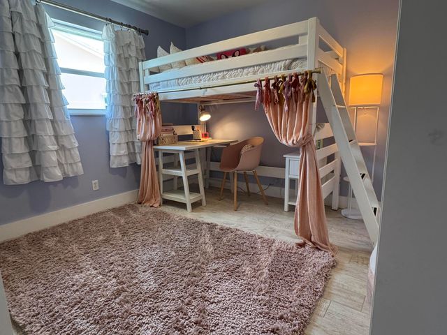 423 Beacon Street, Tequesta, FL 33469