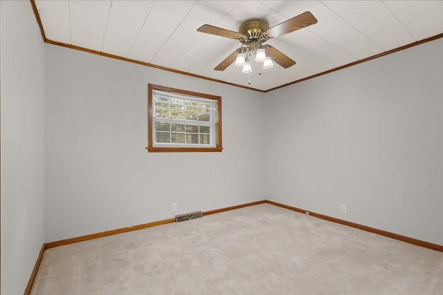 235 Cedar St, Chatsworth, GA 30705