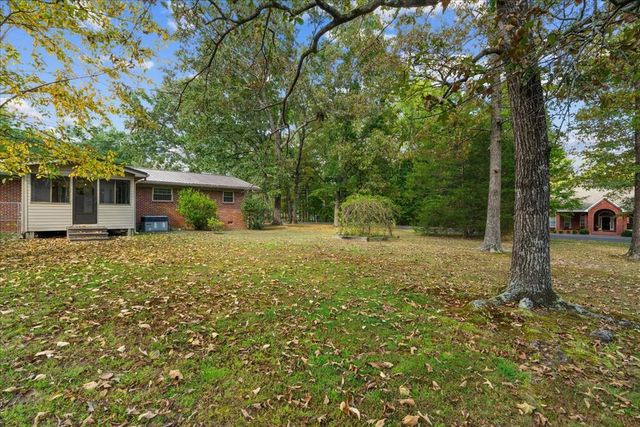 235 Cedar St, Chatsworth, GA 30705