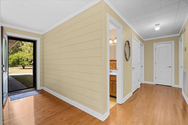 235 Cedar St, Chatsworth, GA 30705