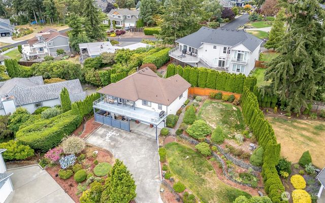 1550 13th Court, Fox Island, WA 98333