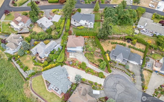 1550 13th Court, Fox Island, WA 98333
