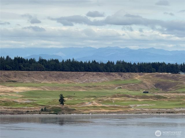 1550 13th Court, Fox Island, WA 98333