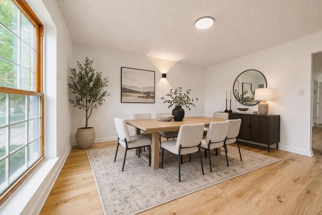 7914 Oakington Drive, Houston, TX 77071