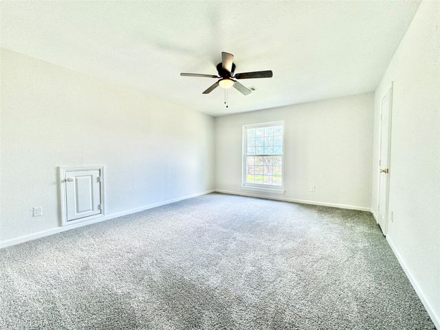 7914 Oakington Drive, Houston, TX 77071