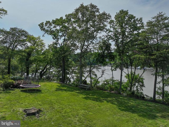 188 SOUTHDOWN RD, Edgewater, MD 21037
