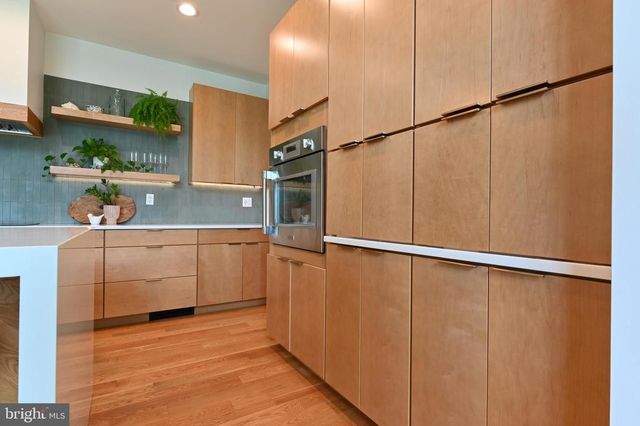 188 SOUTHDOWN RD, Edgewater, MD 21037