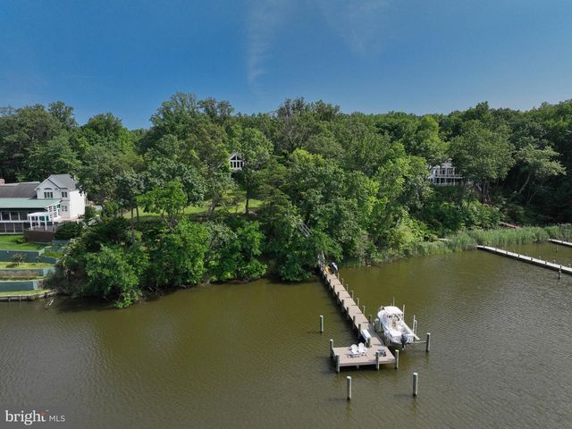 188 SOUTHDOWN RD, Edgewater, MD 21037