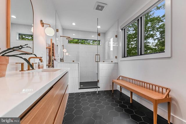 188 SOUTHDOWN RD, Edgewater, MD 21037