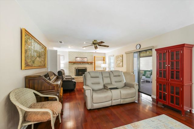 1607 Seminole Drive, Tallahassee, FL 32301