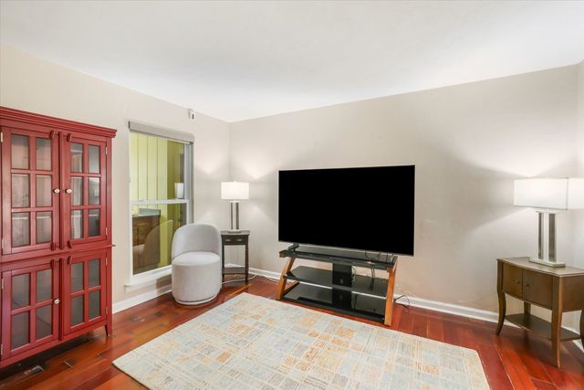 1607 Seminole Drive, Tallahassee, FL 32301