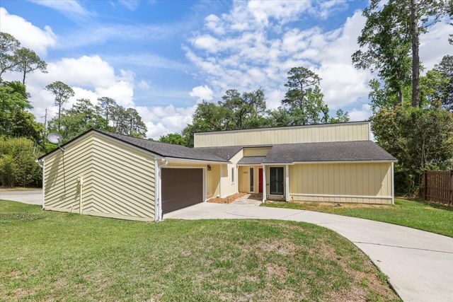 1607 Seminole Drive, Tallahassee, FL 32301