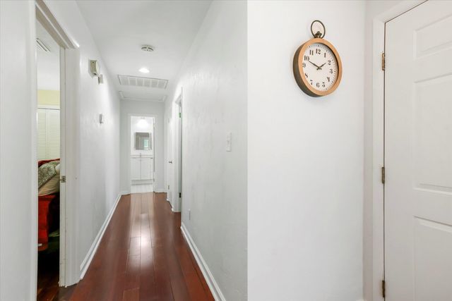 1607 Seminole Drive, Tallahassee, FL 32301