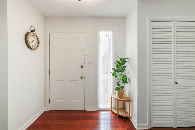 1607 Seminole Drive, Tallahassee, FL 32301