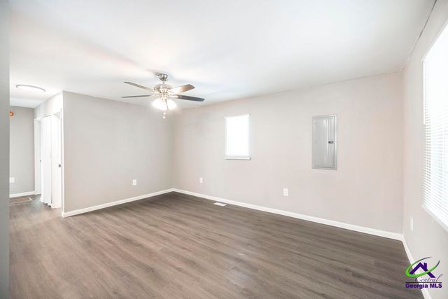 3998 Floyd Avenue, Macon, GA 31204