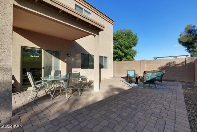 12039 W LEATHER Lane, Peoria, AZ 85383