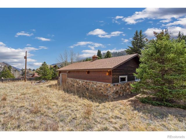 110 Meadow Lane, Bellvue, CO 80512