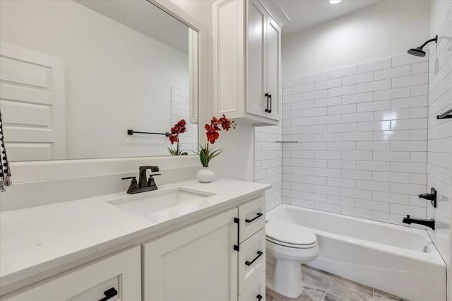 9596 Regado Court, Guthrie, OK 73044