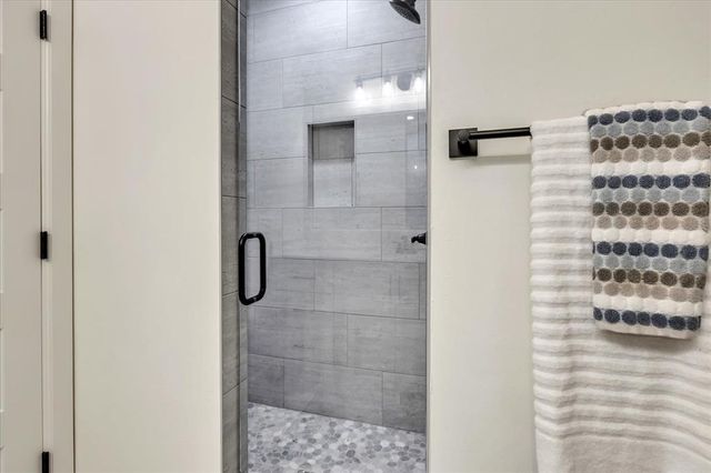 9596 Regado Court, Guthrie, OK 73044