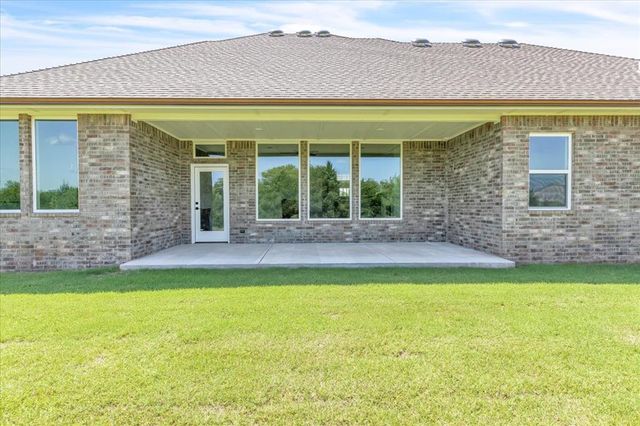 9596 Regado Court, Guthrie, OK 73044