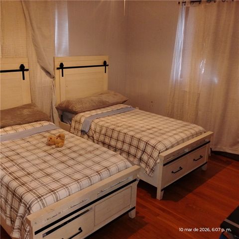 197 Enfield Avenue, Providence, RI 02908