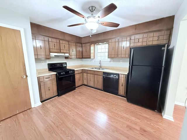 2530 Allegheny Drive, Chattanooga, TN 37421