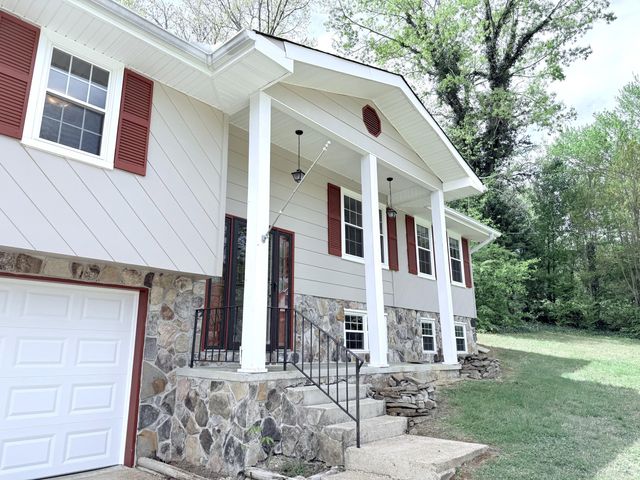 2530 Allegheny Drive, Chattanooga, TN 37421