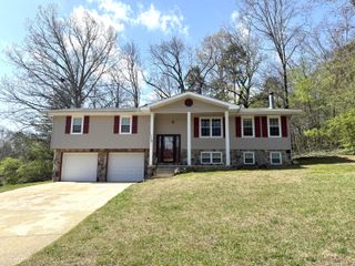 2530 Allegheny Drive, Chattanooga, TN 37421