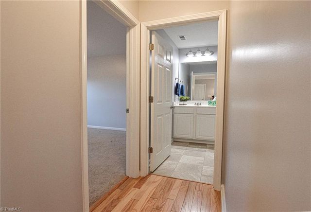 3109 Hyde Place Circle, Winston-salem, NC 27103