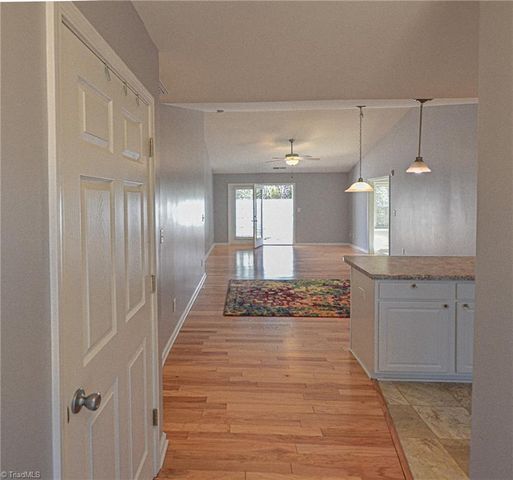 3109 Hyde Place Circle, Winston-salem, NC 27103