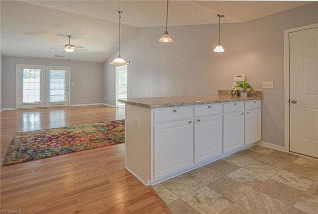 3109 Hyde Place Circle, Winston-salem, NC 27103