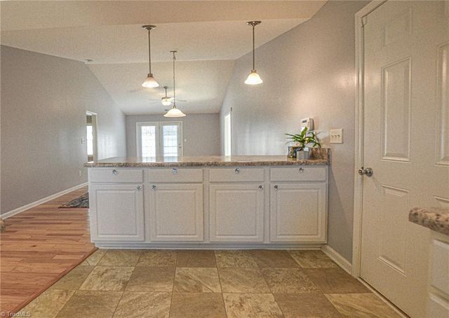 3109 Hyde Place Circle, Winston-salem, NC 27103