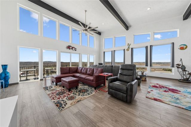 1029 Hoffman Rd, South Huntingdon, PA 15479