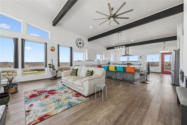 1029 Hoffman Rd, South Huntingdon, PA 15479