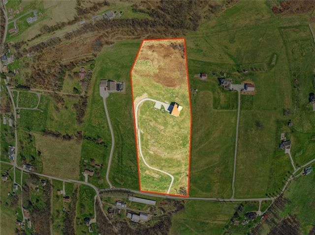 1029 Hoffman Rd, South Huntingdon, PA 15479