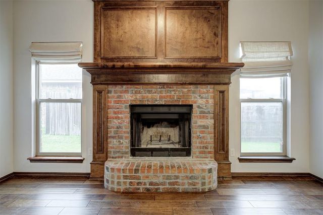 1824 NE 32nd Street, Moore, OK 73160