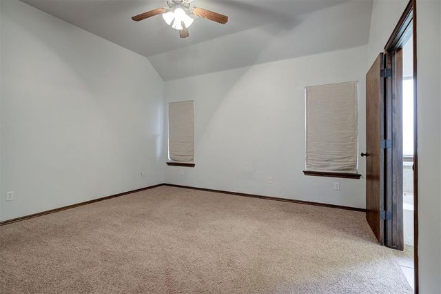 1824 NE 32nd Street, Moore, OK 73160