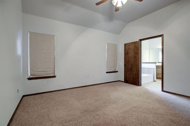 1824 NE 32nd Street, Moore, OK 73160