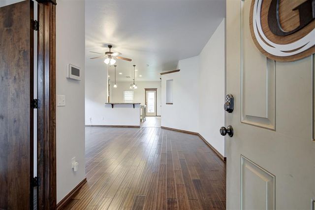 1824 NE 32nd Street, Moore, OK 73160