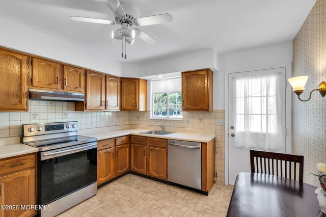 4 Andover Court 64, Whiting, NJ 08759